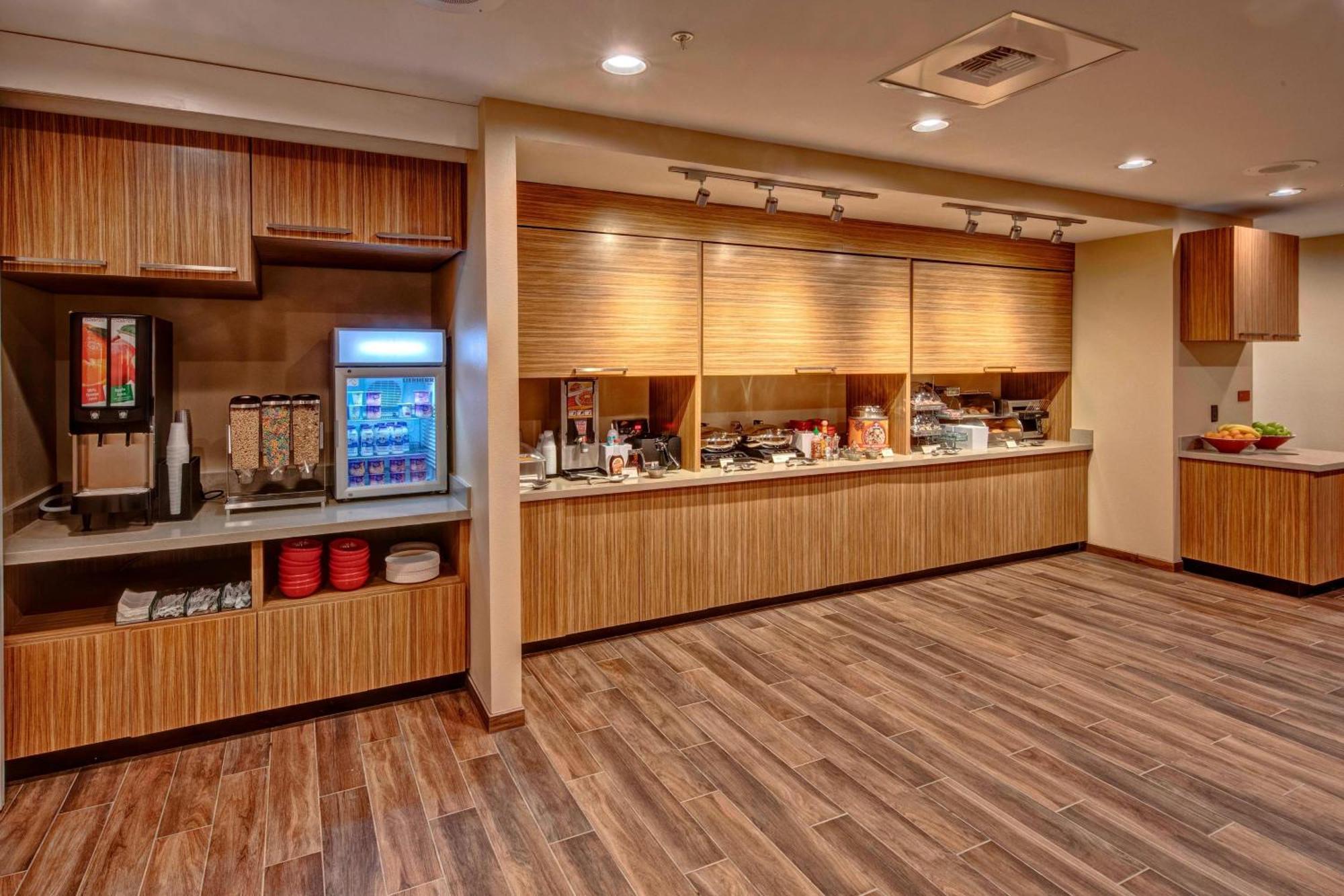 温泉城万豪汤普雷斯套房酒店 外观 照片